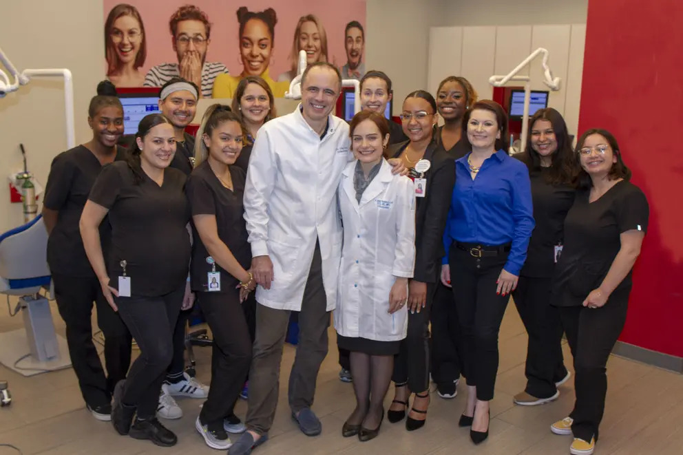 Dental Assistant Jobs at Diamond Braces. Apply Now!