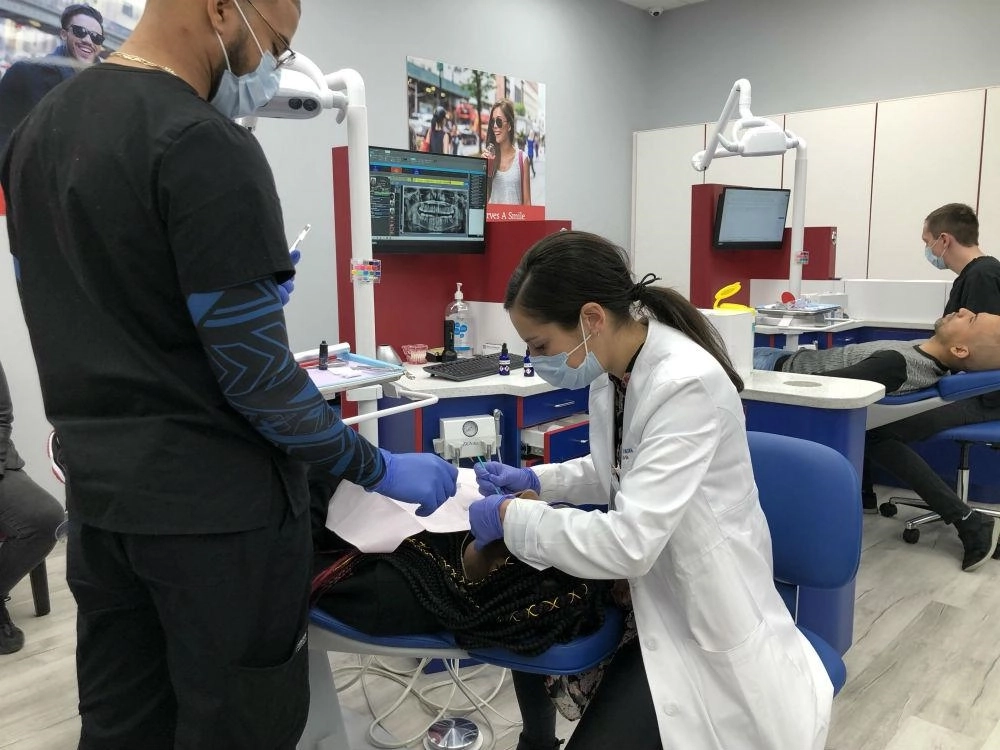 Braces & Invisalign from WorldClass Orthodontists Avenue H, Brooklyn, NY