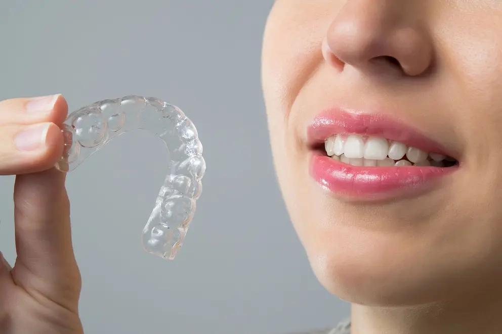 ARE MAIL-ORDER  Clear Aligners Better Than Invisalign Aligners