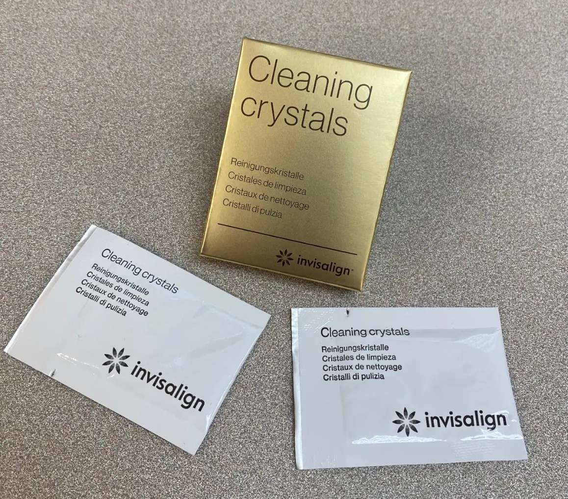 How to Use Invisalign Cleaning Crystals: A Simple Guide