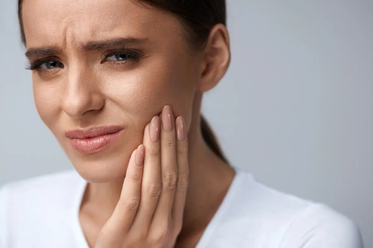 Managing Discomfort: Spacers for Braces and Care Tips