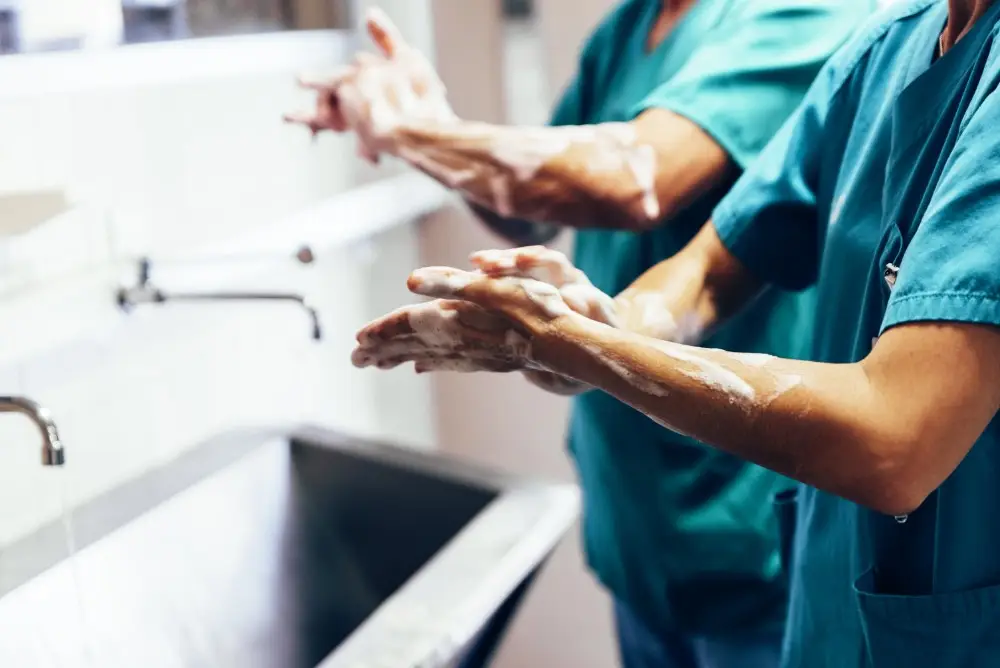 Lavado de manos para la salud y seguridad del paciente