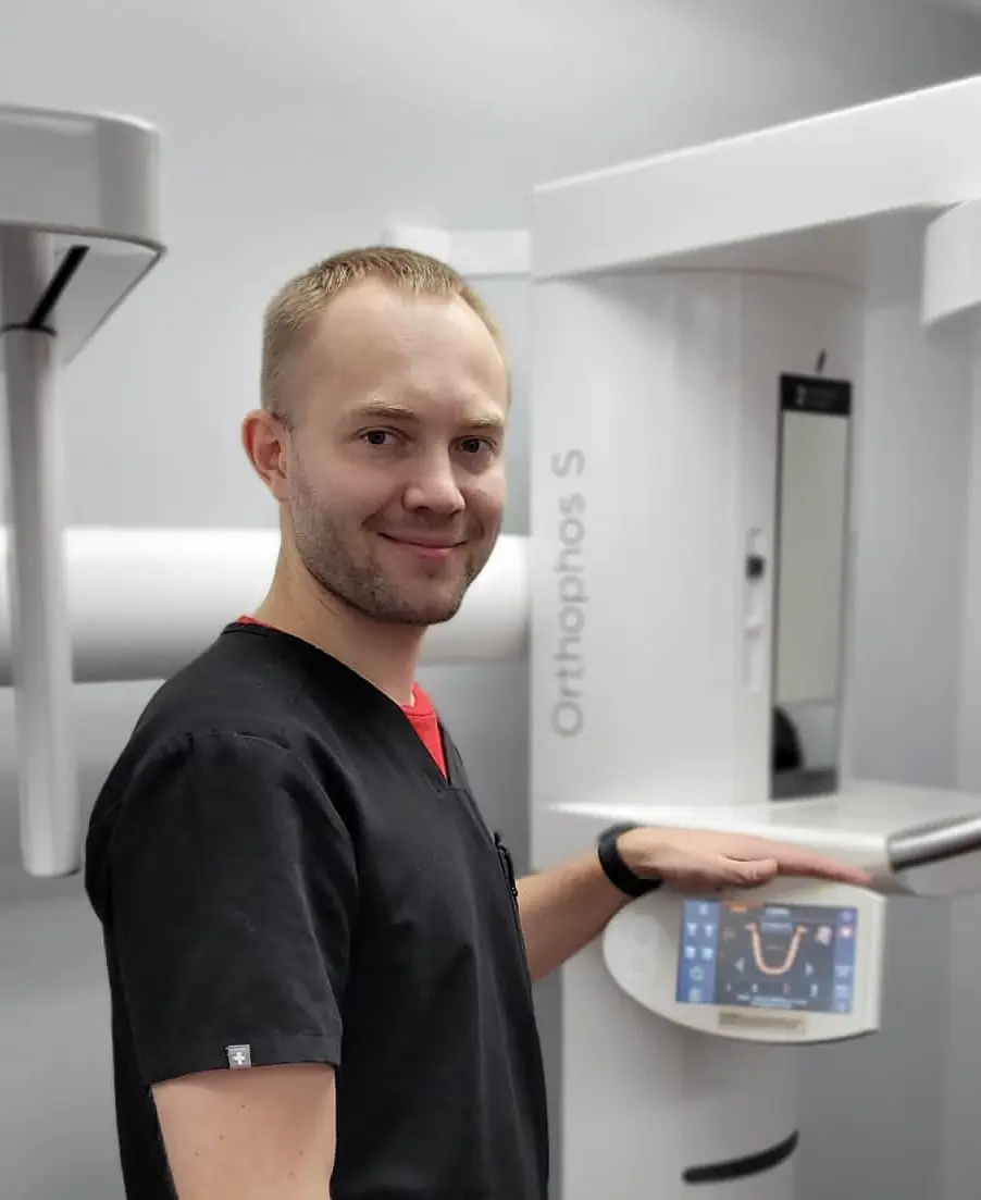 Dental Assistant Jobs at Diamond Braces. Apply Now!