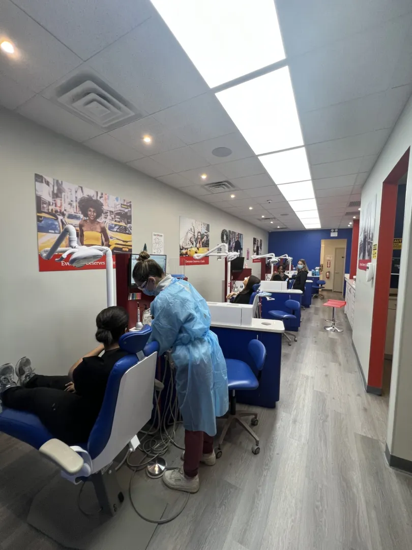 Step Into Your Smile Journey At Kings Highway