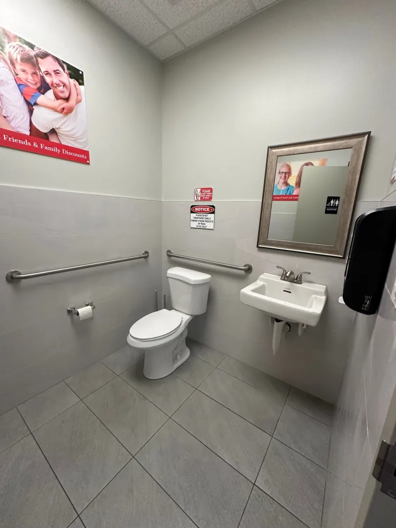 Relax & Refresh: Our Comfortable Bathroom