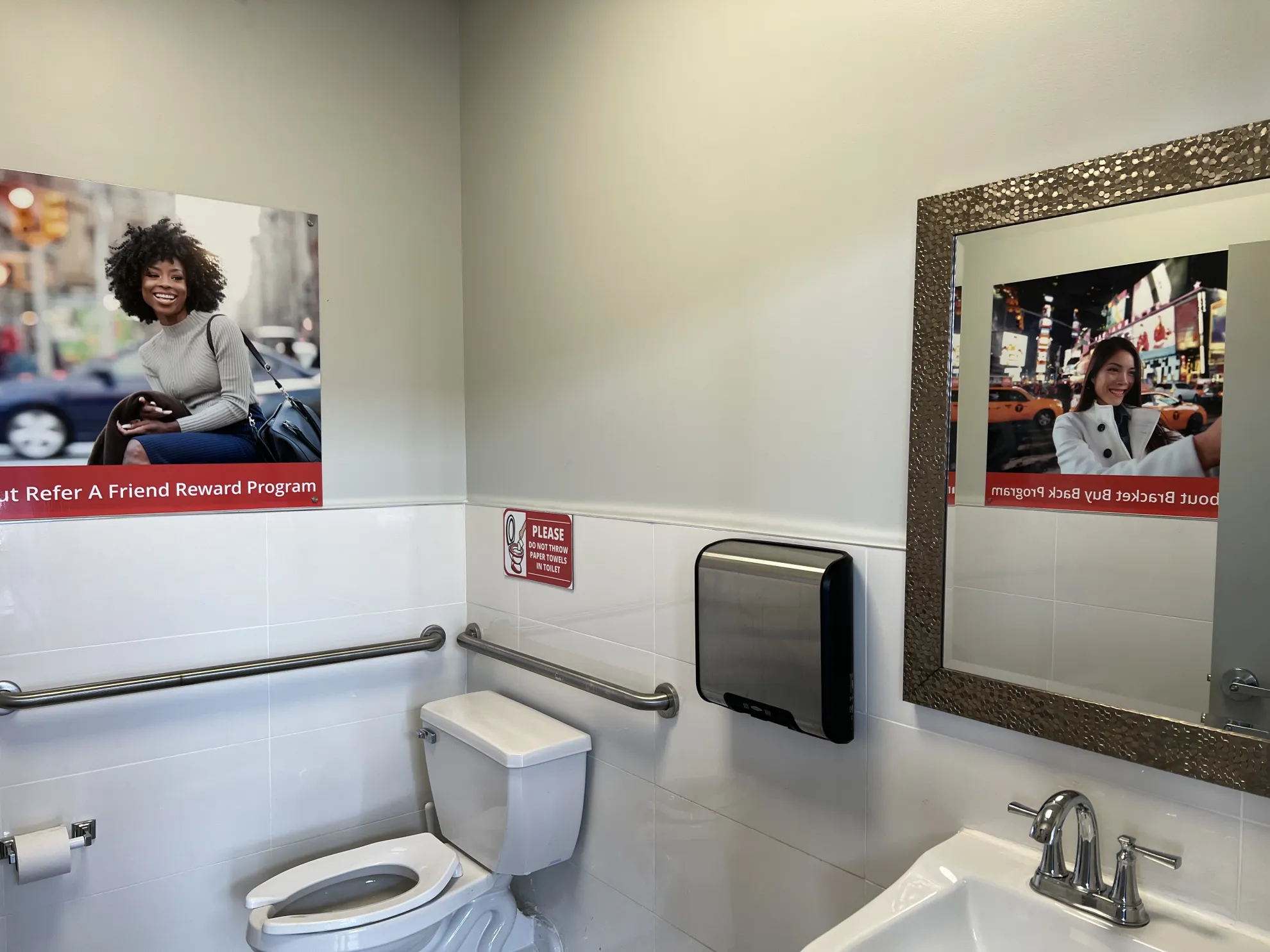 Relax & Refresh: Our Comfortable Bathroom