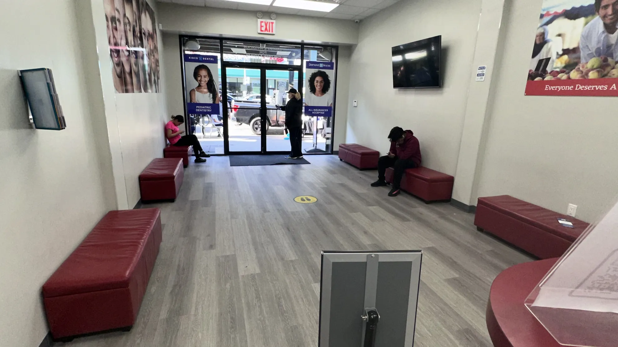 Experience Our Comfy Waiting Area
